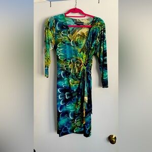 Ladies v-neck side tie wrap dress Sz Med